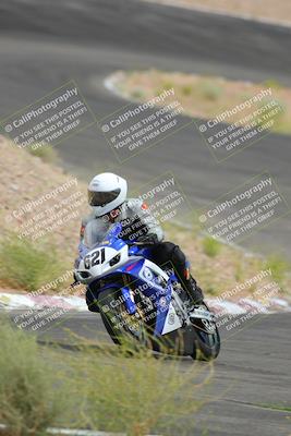 media/Jun-04-2022-WERA (Sat) [[b852bbbd55]]/Race 9 LW Twins Superbike V6 LW D Superstock/